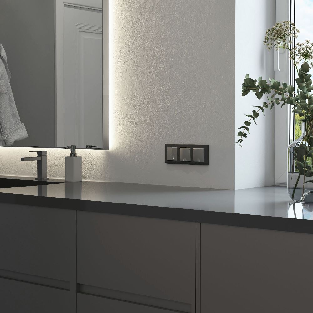 Выключатель двухклавишный встраиваемый Werkel с подсветкой Серебряный матовый W1120165 — изображение 3