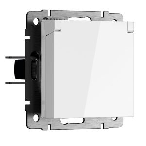 Розетка встраиваемая влагозащищенная Werkel с заземлением, шторками и защитной крышкой Белый W1171201