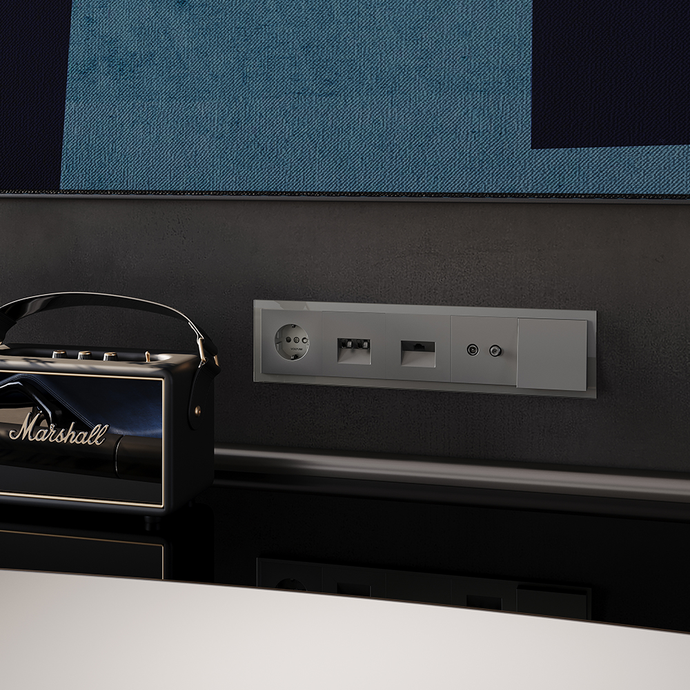 Рамка стеклянная Voltum S70 на 5 постов Шелк глянцевый VLS110504 — изображение 3