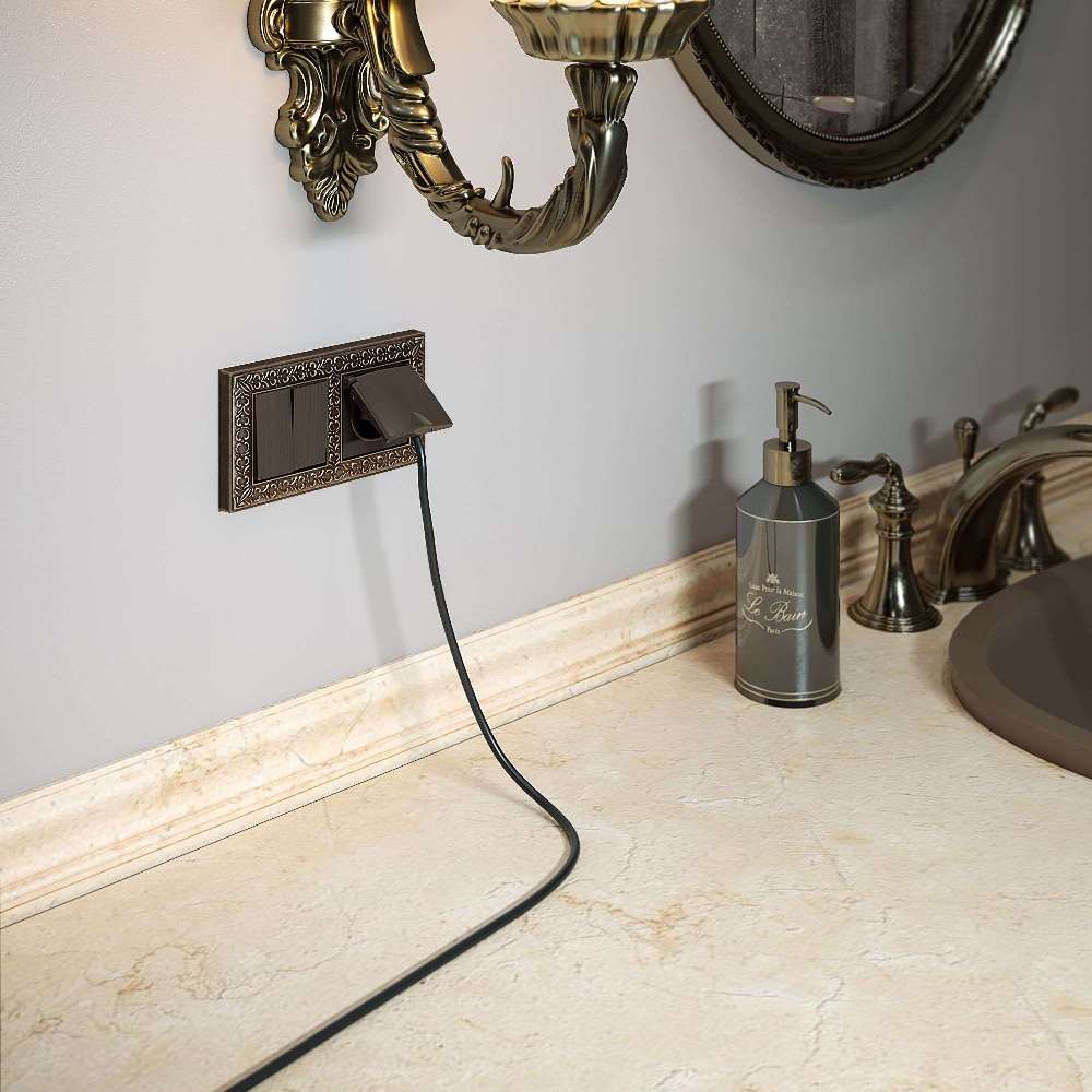 Накладка для розетки Werkel IP 44 с крышкой Бронзовый W1179212 — изображение 2